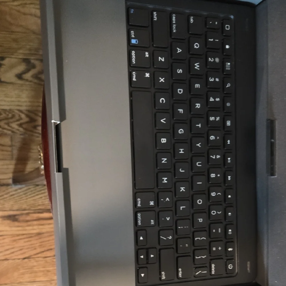 Black Tablet Keyboard Case for Enhanced Typing